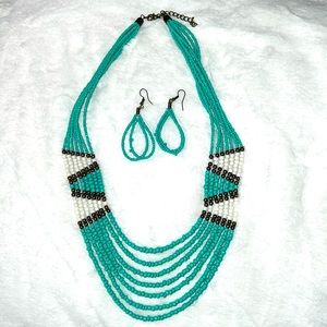 Beautiful necklace and earrings set